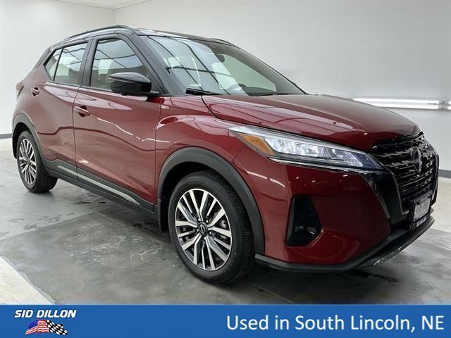 Used 2023 Scarlet Ember Tintcoat/Super Black Nissan SR image 3