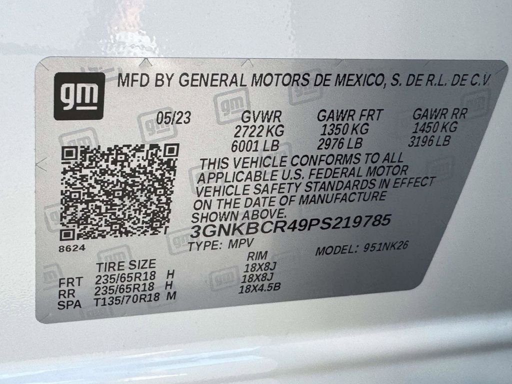 Used 2023 White Chevrolet LT image 28