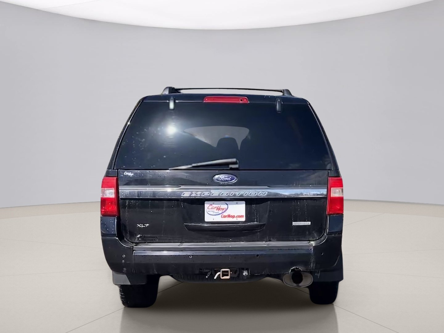 Used 2017 Black Ford XLT image 4