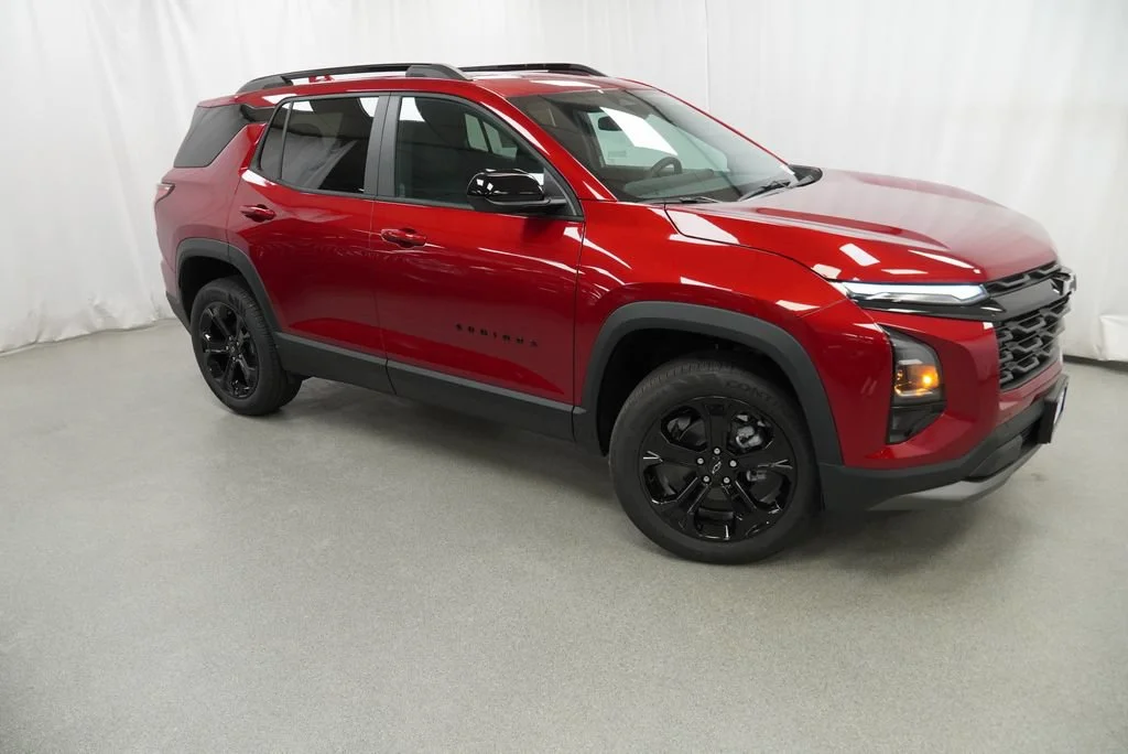 2027 Chevrolet Equinox LT - Photo 6
