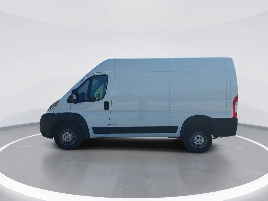 Used 2020 White Ram Base image 5