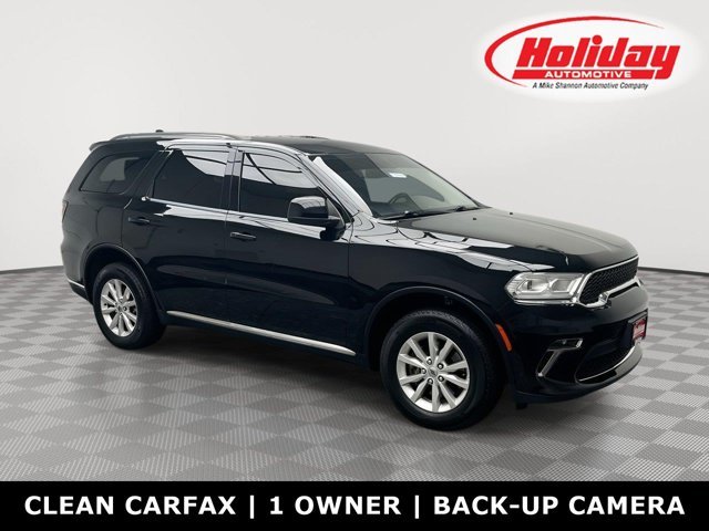 Used 2022 DB Black Clearcoat Dodge SXT image 1