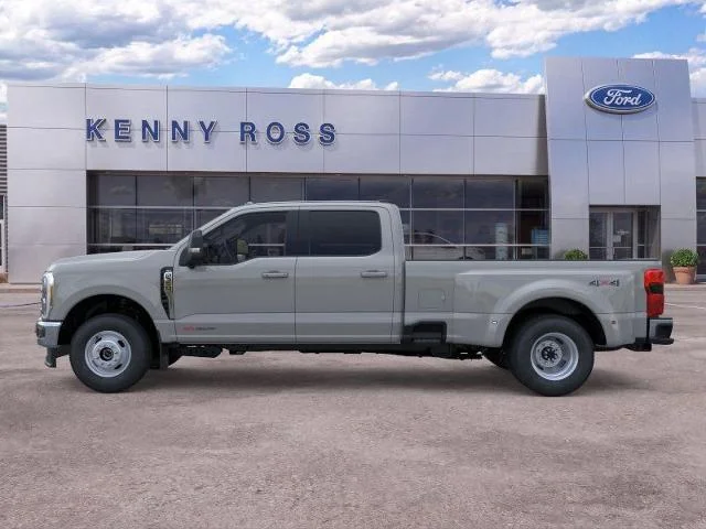 New 2026 Avalanche Ford F-350® XLT image 27