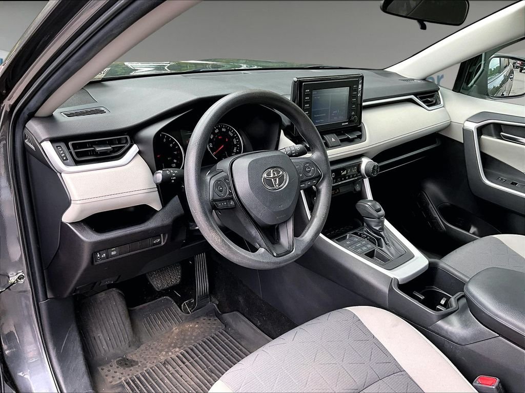 Used 2022 Magnetic Gray Metallic Toyota XLE image 8