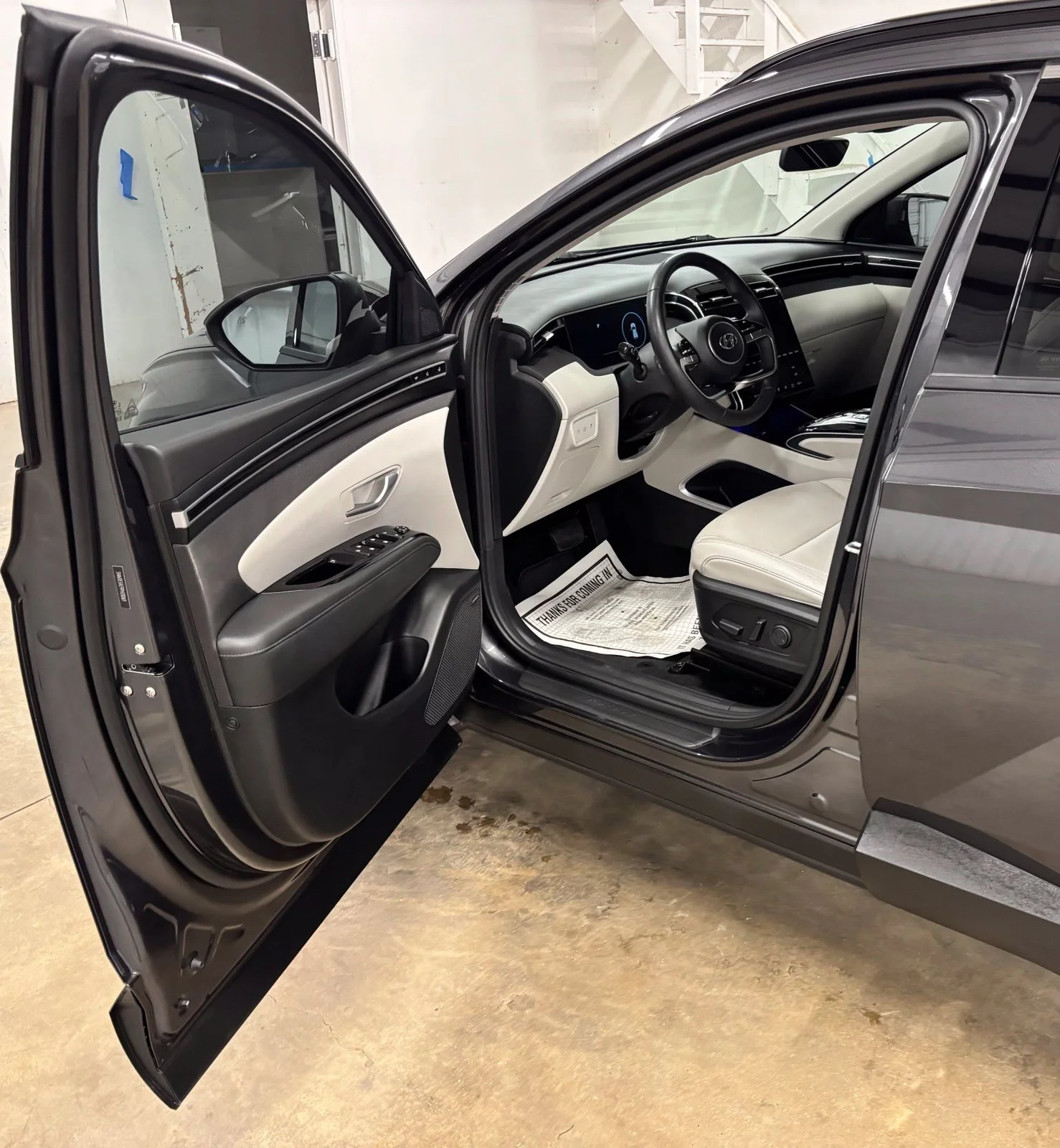 Used 2023 Gray Hyundai Limited image 21