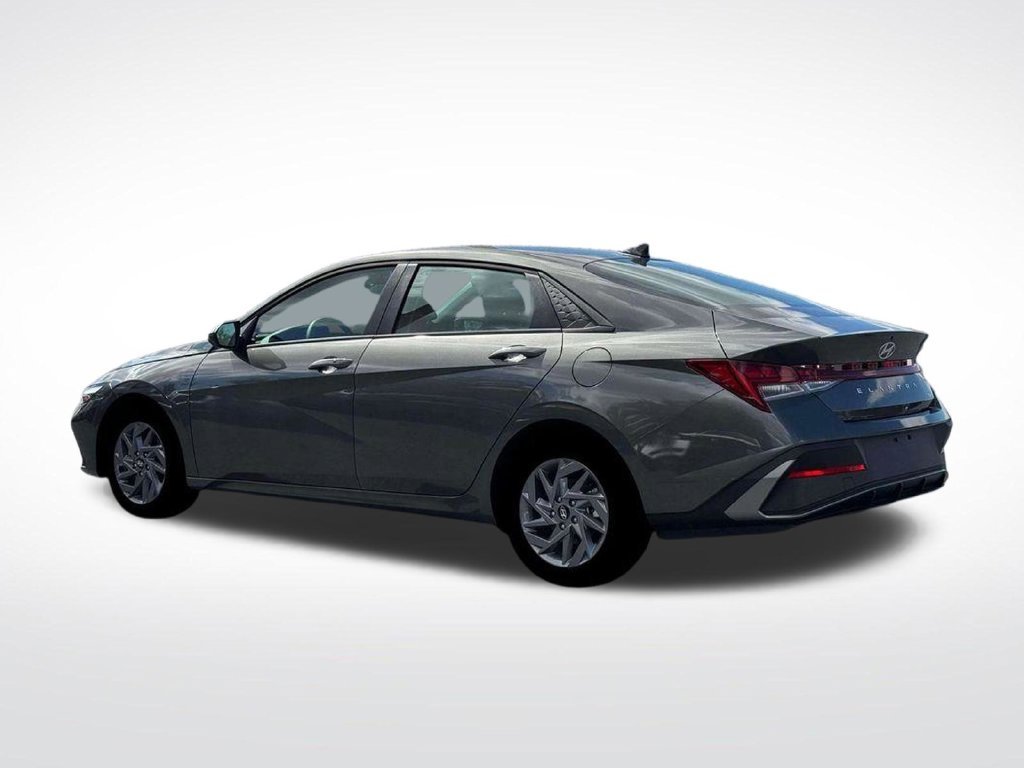 New 2026 Gray Hyundai Blue image 23