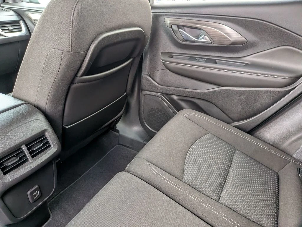 Used 2023 Black GMC SLE image 36