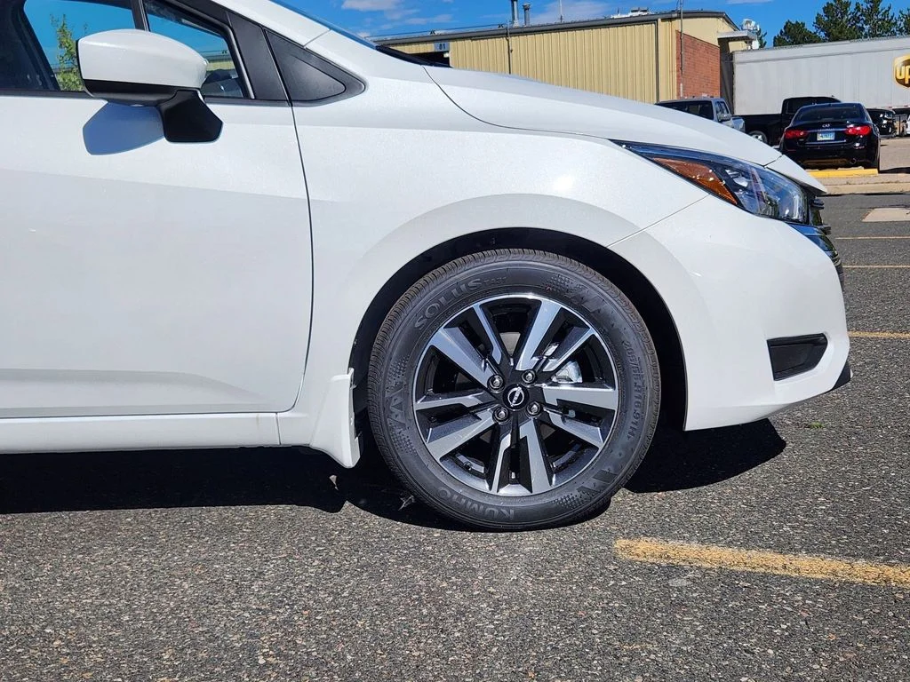 2025 Nissan Versa Sedan SV - Photo 8