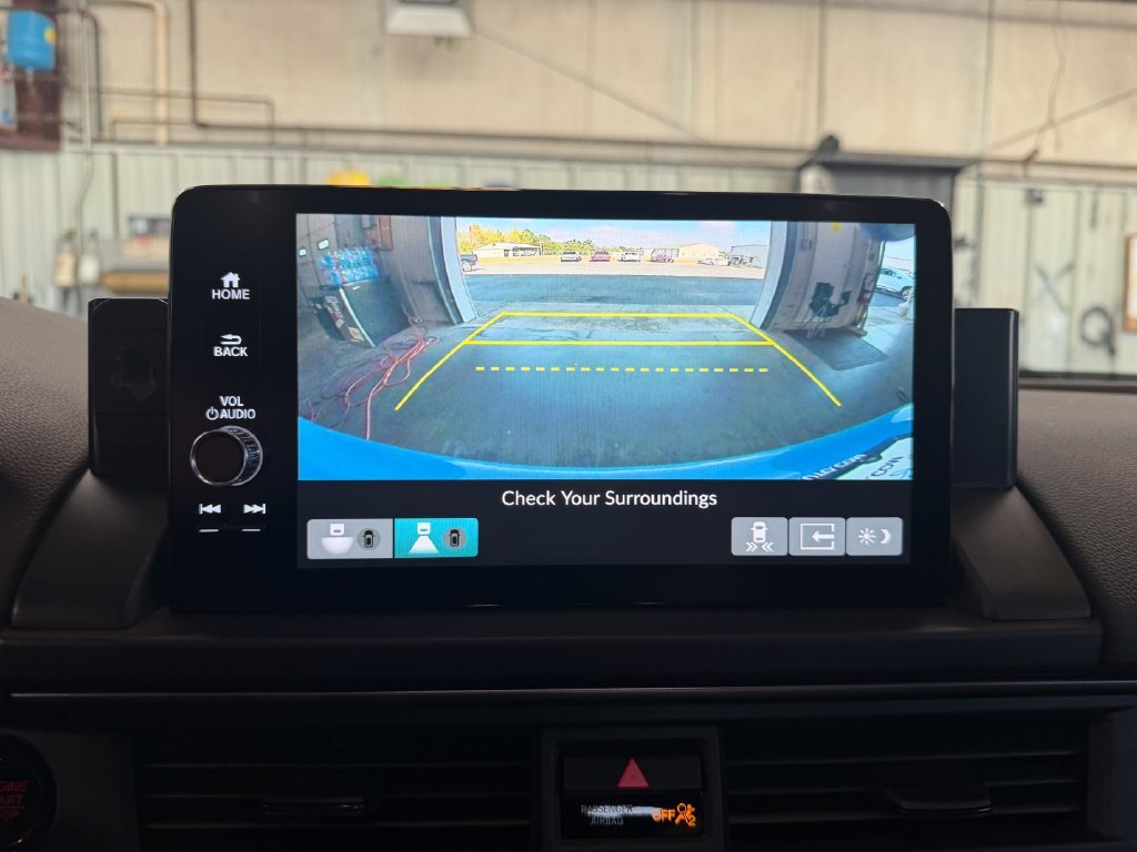 Used 2024 Blue Honda TrailSport image 19