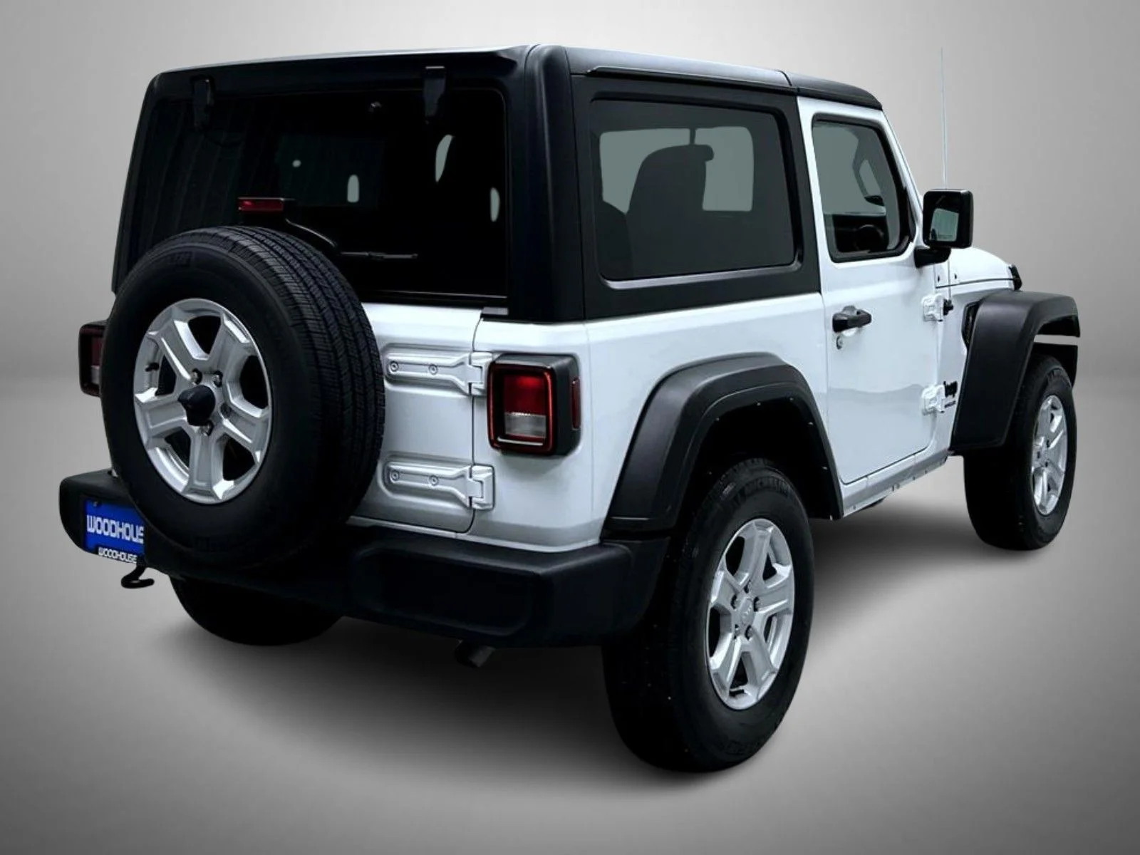 Used 2022 White Jeep Sport S image 5