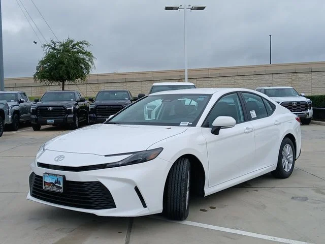 New 2026 Ice Cap Toyota  LE image 8