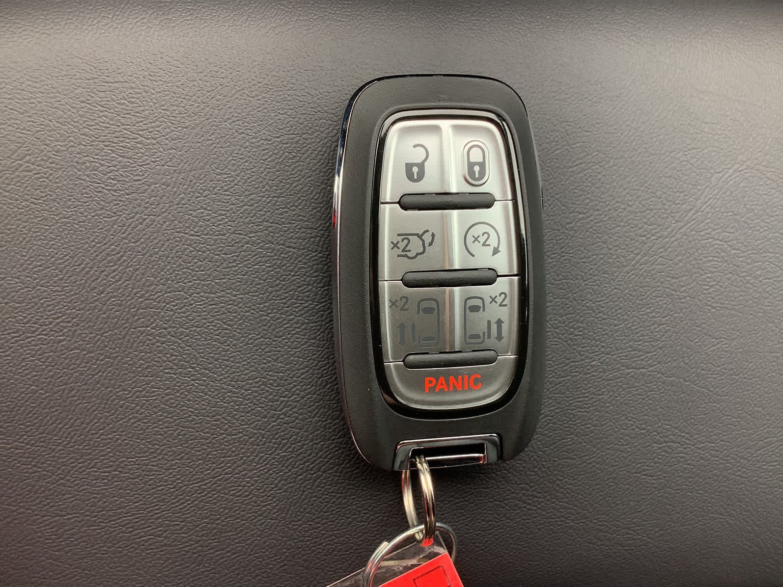 2026 Chrysler Pacifica Select - Photo 22