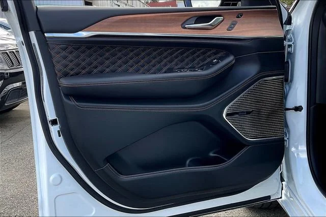 2025 Jeep Grand Cherokee Summit Reserve - Photo 21