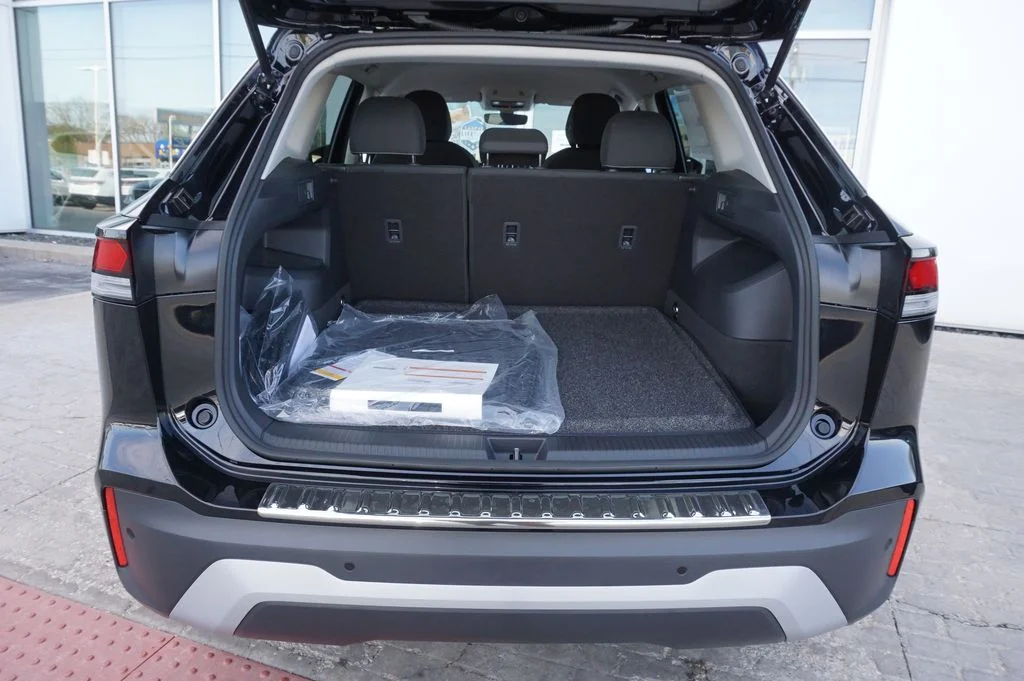 New 2026 Black Volkswagen 2.0T S image 25