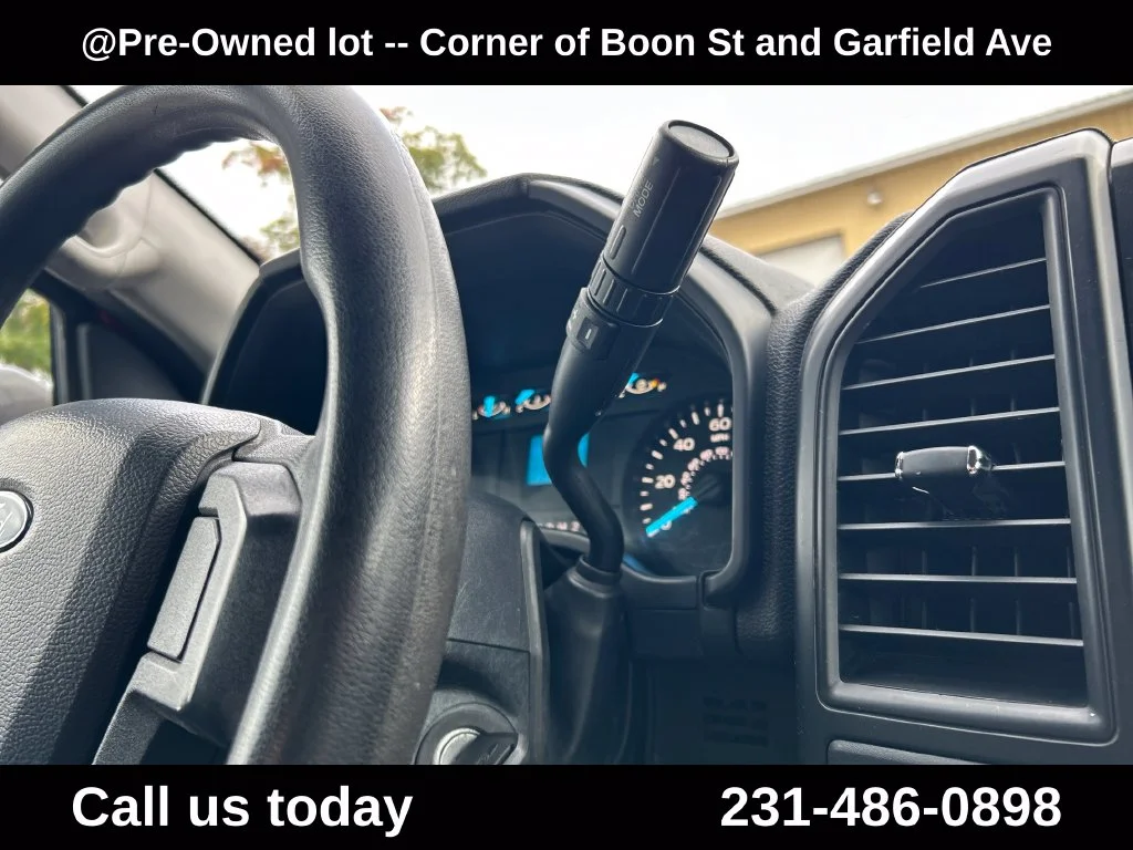 Used 2019 Red Ford XL image 17