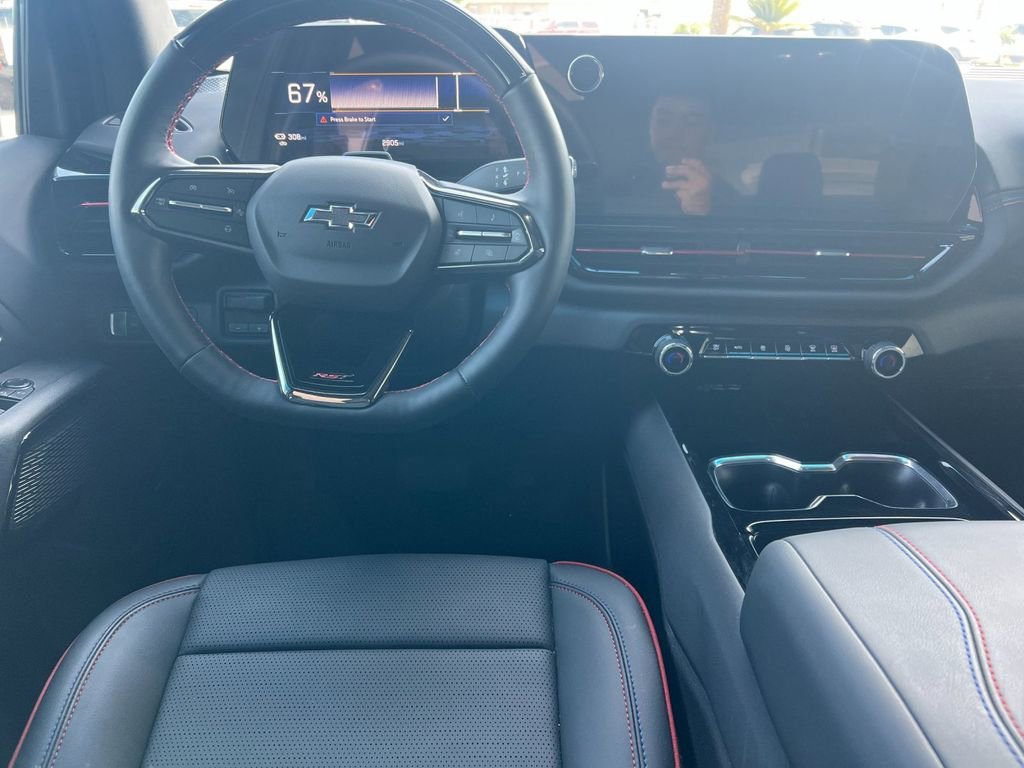 2025 Chevrolet Silverado EV RST - Photo 13