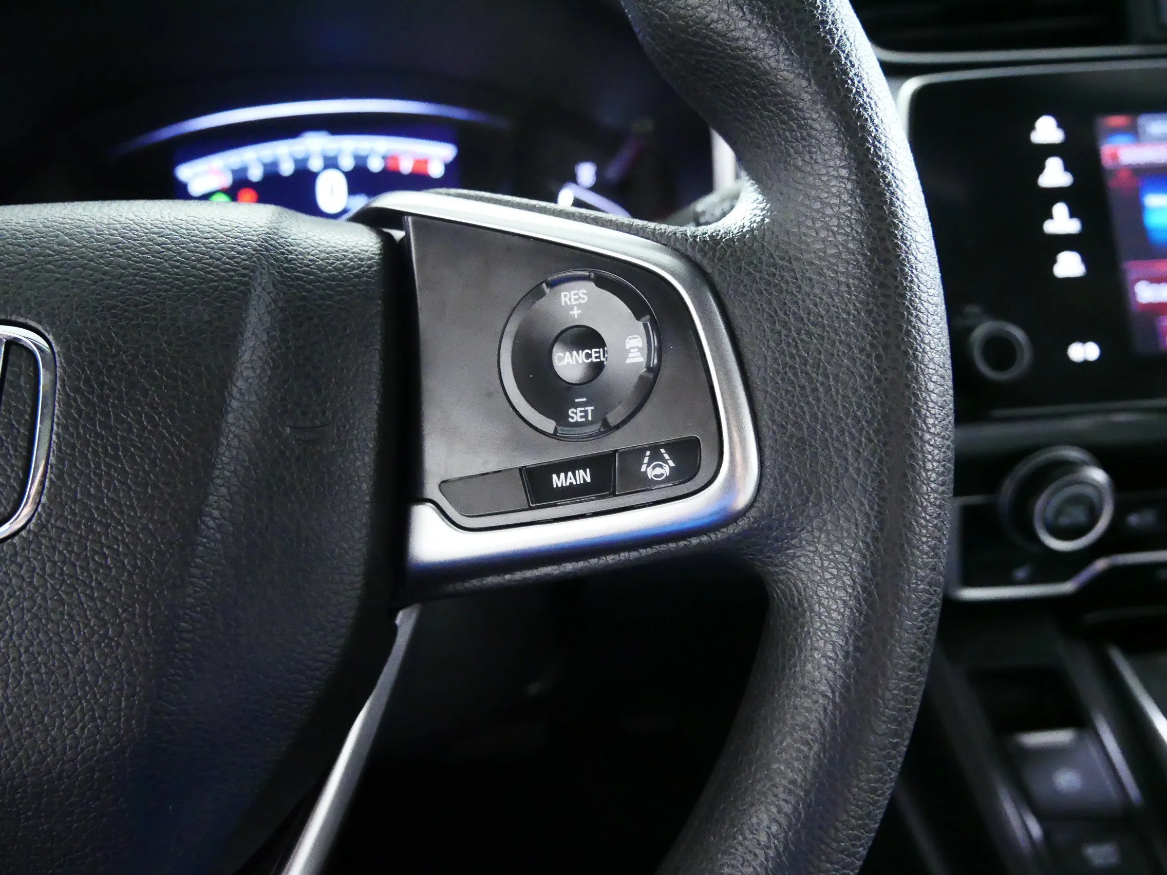 Used 2018 Lunar Silver Metallic Honda EX image 28