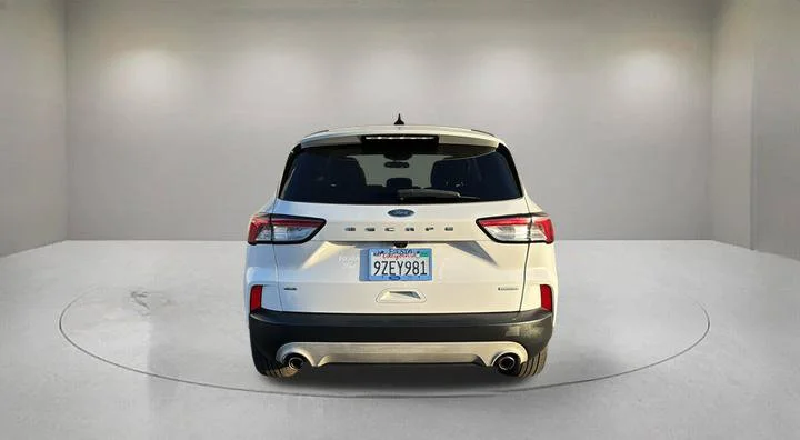 Certified Used 2020 White Ford SE image 3