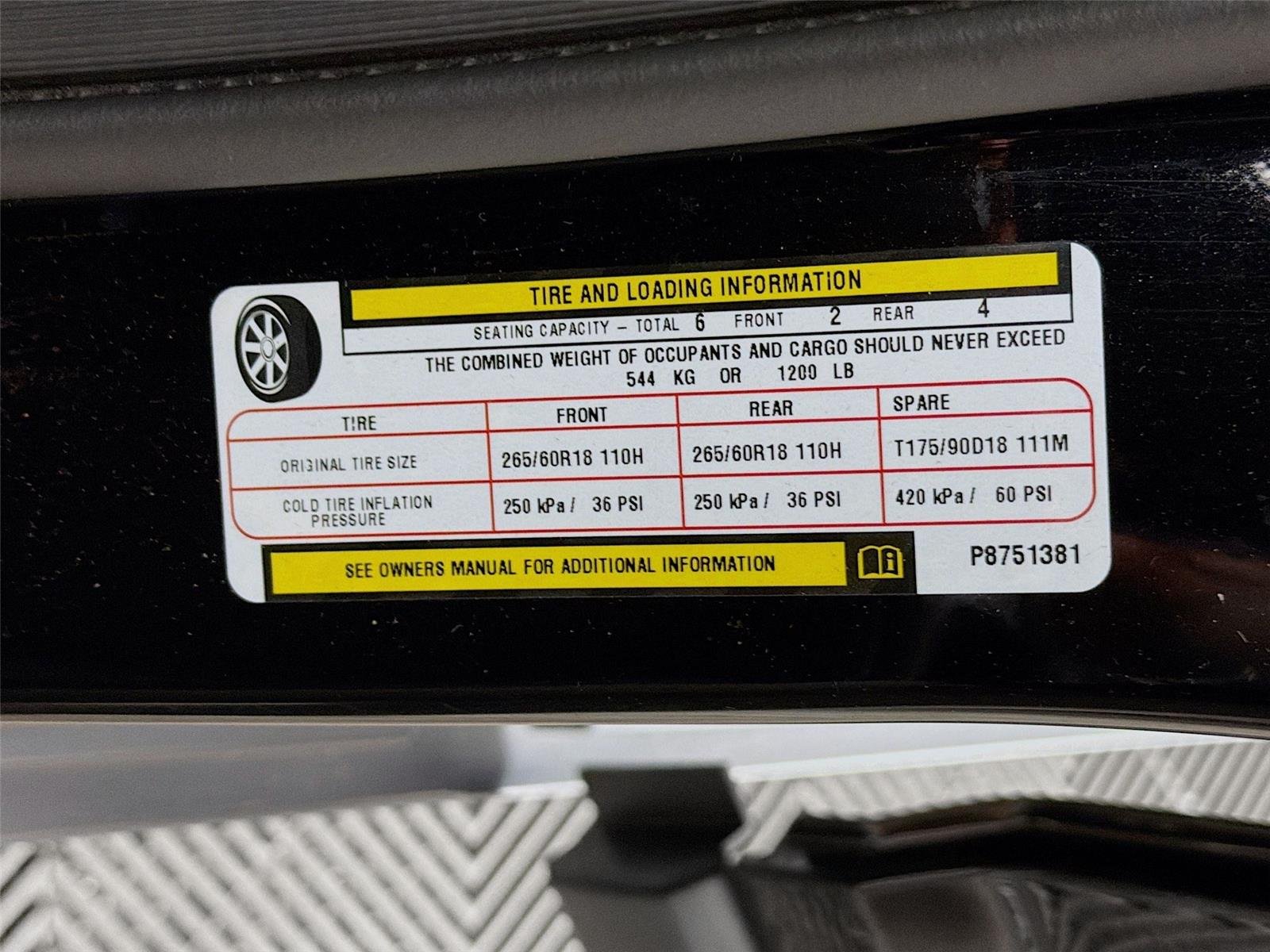Used 2023  Jeep Laredo image 41