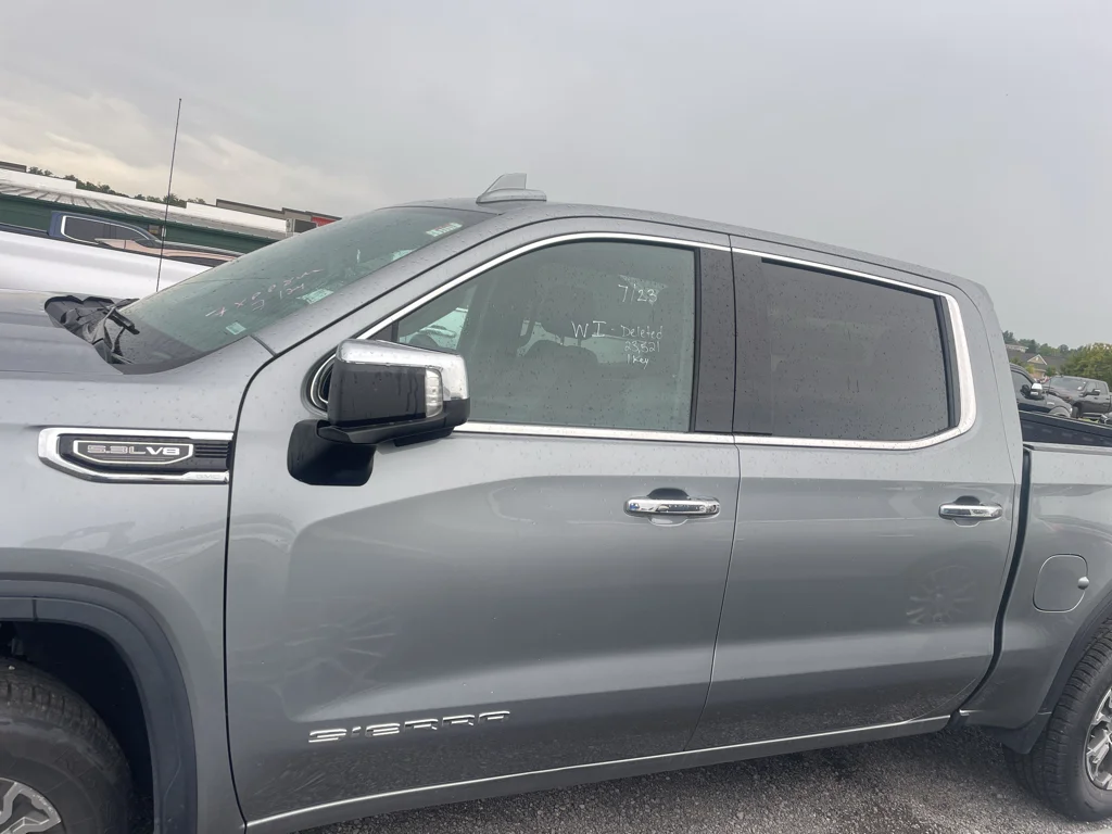 Used 2026 Sterling Metallic GMC SLT image 8