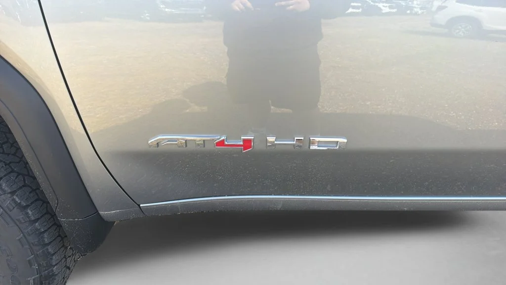 New 2026 Sterling Metallic GMC AT4 image 35