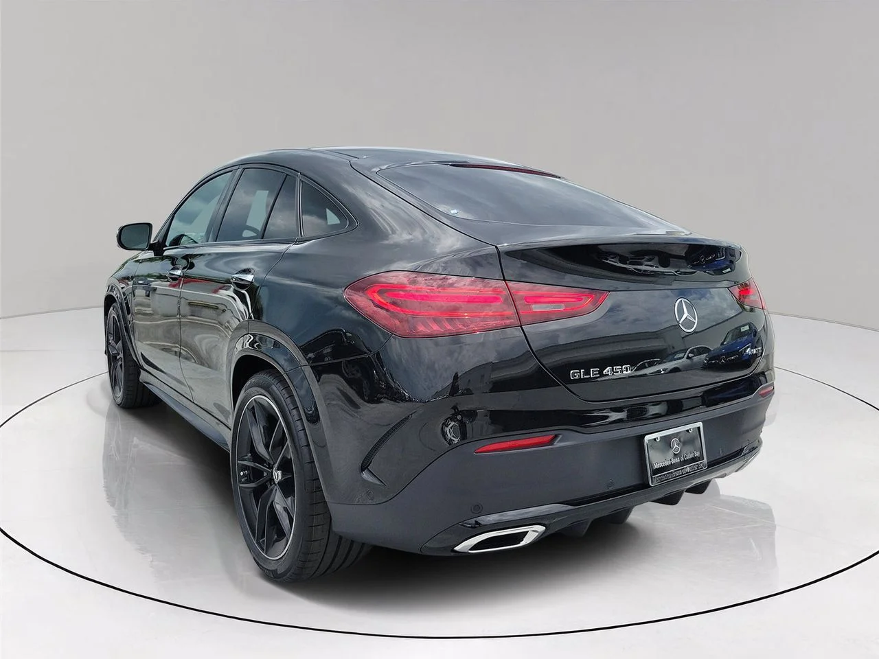 New 2026 Obsidian Black Metallic Mercedes-Benz GLE 450 image 3