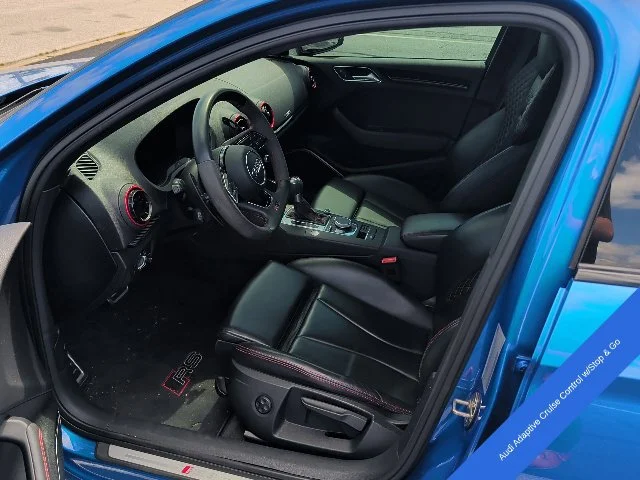 Used 2019 Ara Blue Crystal Effect Audi 2.5T image 14