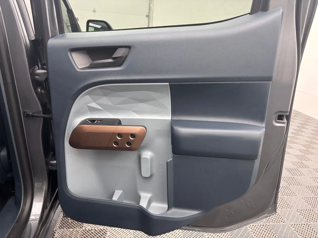Used 2024 Gray Ford Lariat image 40