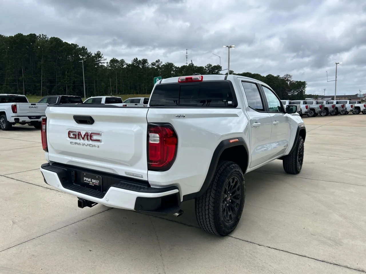 New 2026 Summit White GMC Elevation image 3