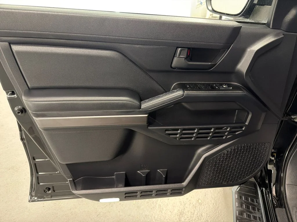 Used 2025 Black Toyota SR5 image 13
