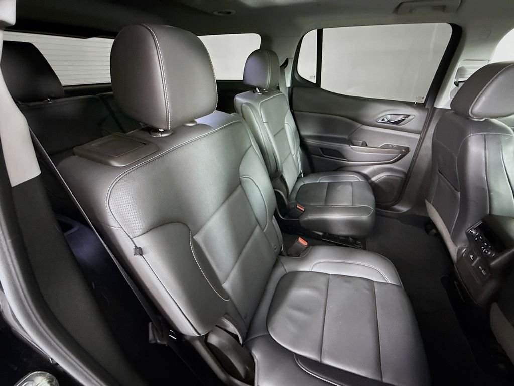 Used 2023 Black GMC SLT image 27