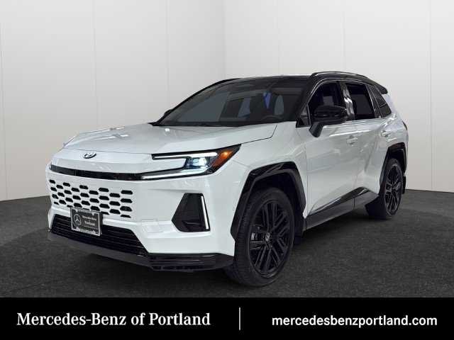 Used 2026 Wind Chill Pearl w/Black Roof Toyota XSE image 1