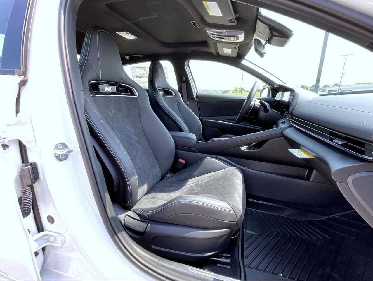 New 2026 White Hyundai Base image 16