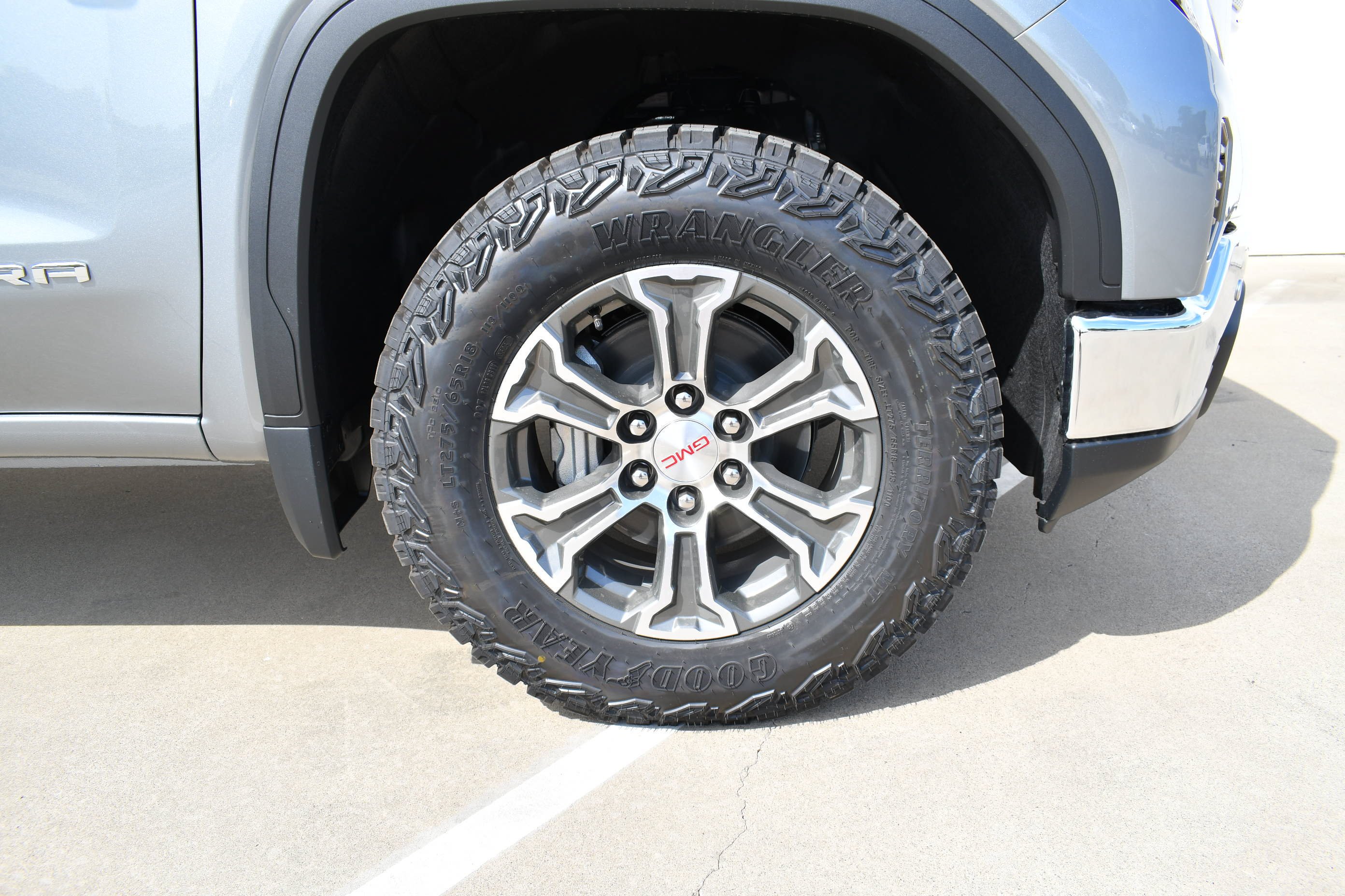 2026 GMC Sierra 1500 Pro - Photo 4
