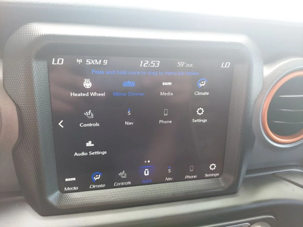 Used 2023 White Jeep Mojave image 27