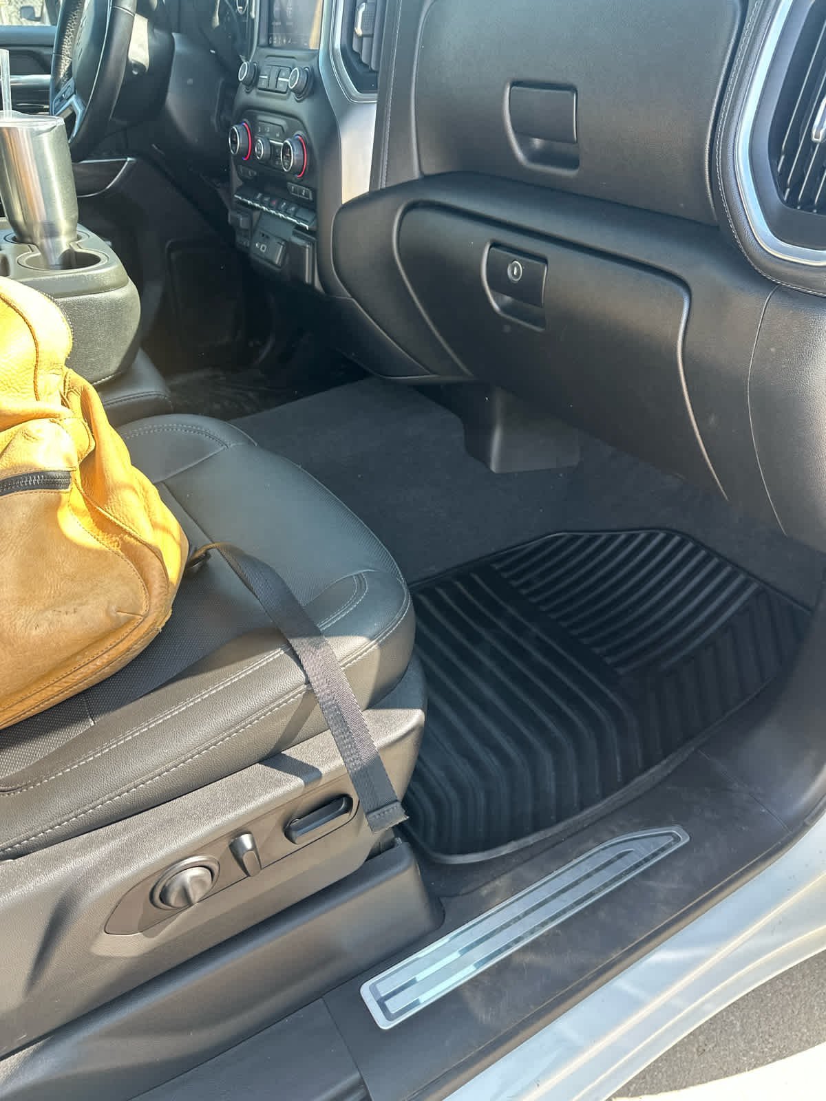 Used 2021 Summit White Chevrolet LTZ image 6