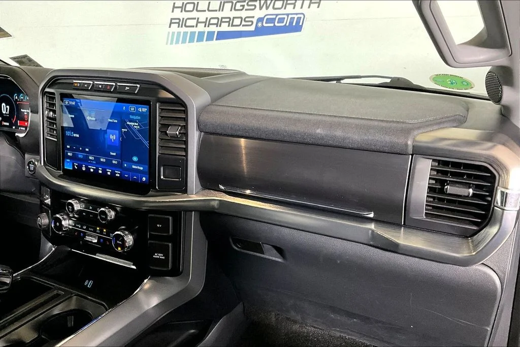 Used 2023 Silver Metallic Ford Lariat image 12