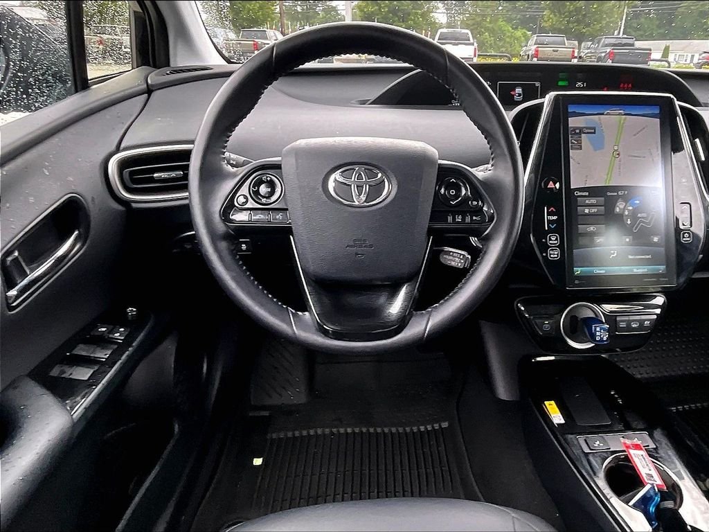 Used 2022 Black Toyota XLE image 17