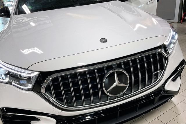 New 2026 Polar White Mercedes-Benz AMG® E 53 E 4MATIC+ Sedan image 16