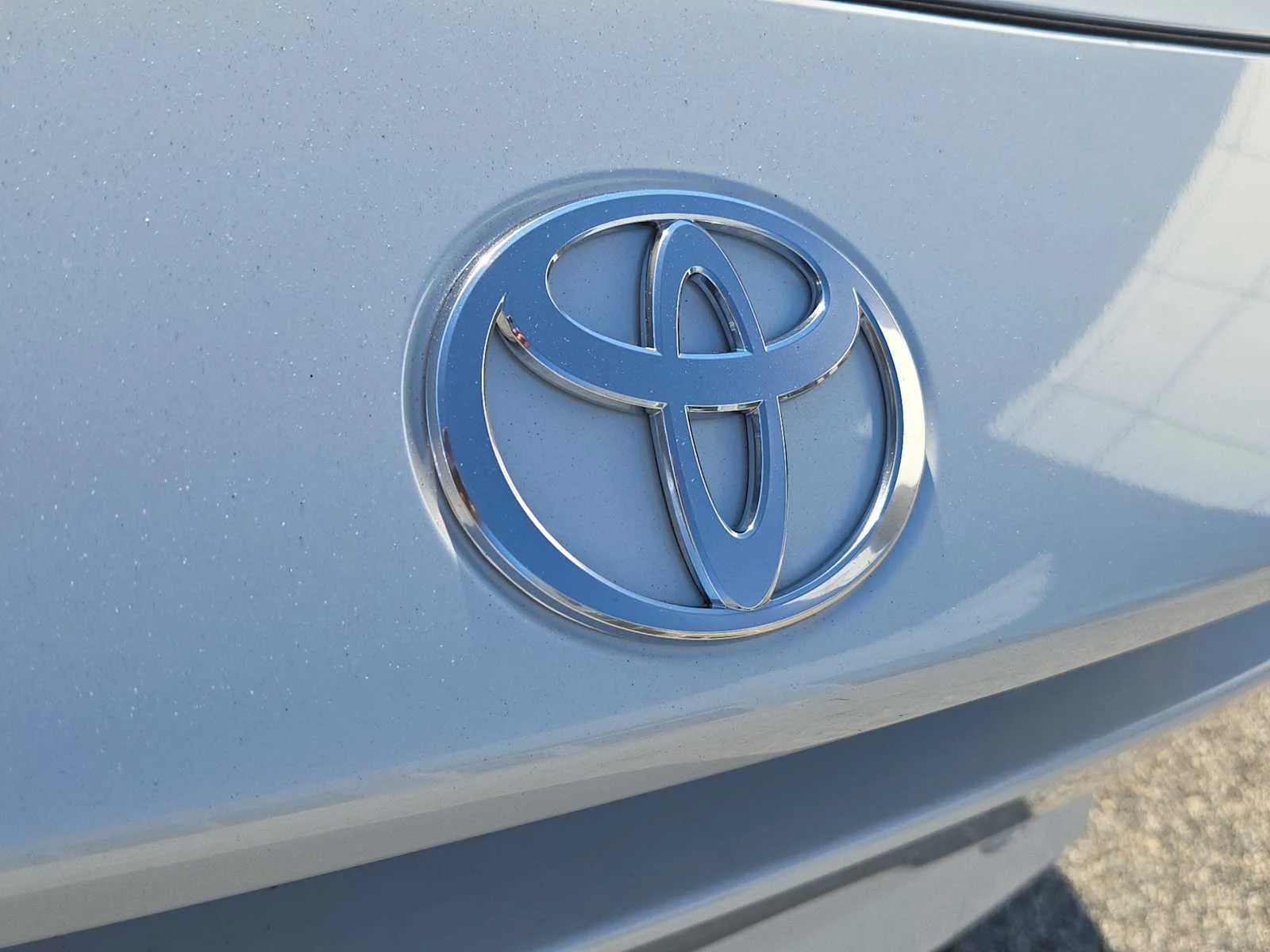 New 2026 Wind Chill Pearl Toyota XLE image 16
