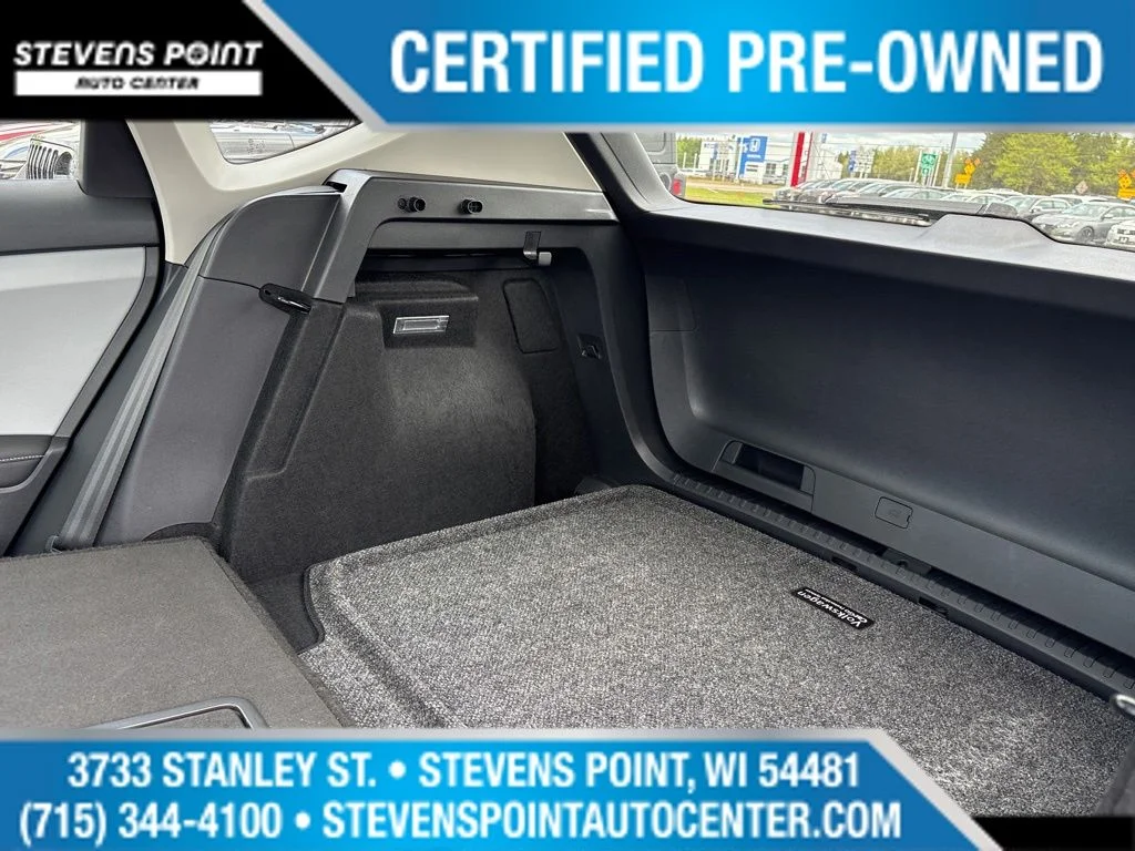 Certified Used 2024 Deep Black Pearl Volkswagen 1.5T SE image 25