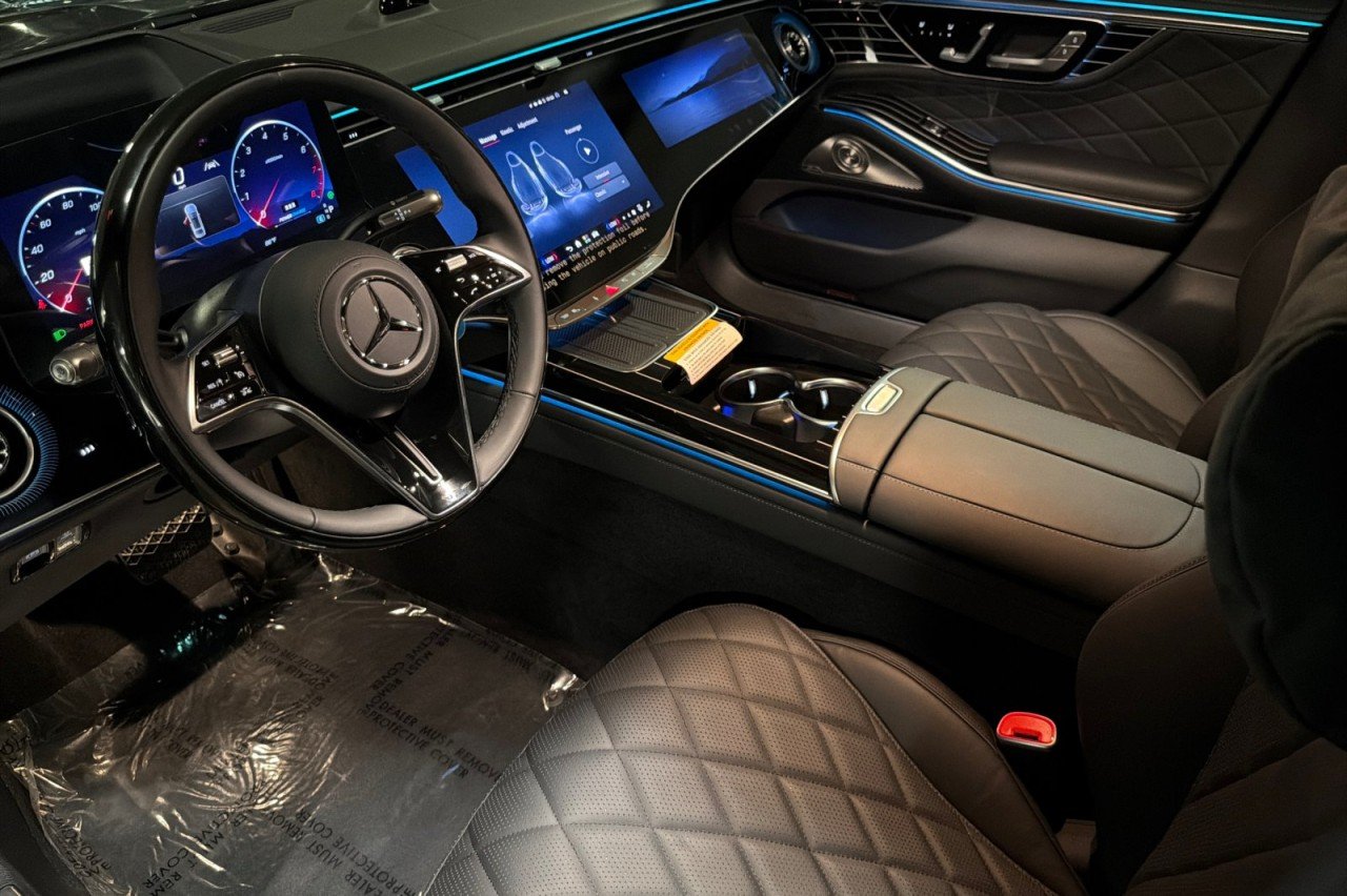 New 2027 Obsidian Black Metallic Mercedes-Benz S 580 4MATIC® Sedan image 9