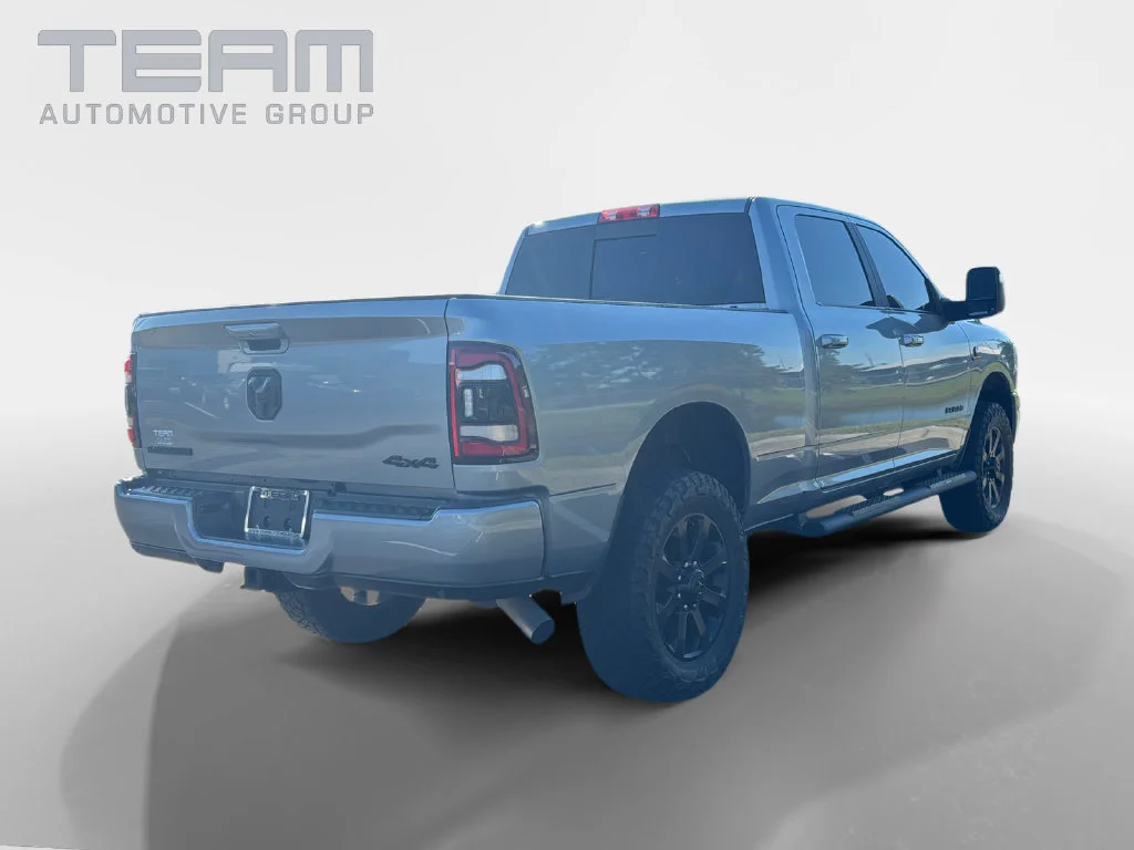 Used 2024 Silver Ram Laramie image 7