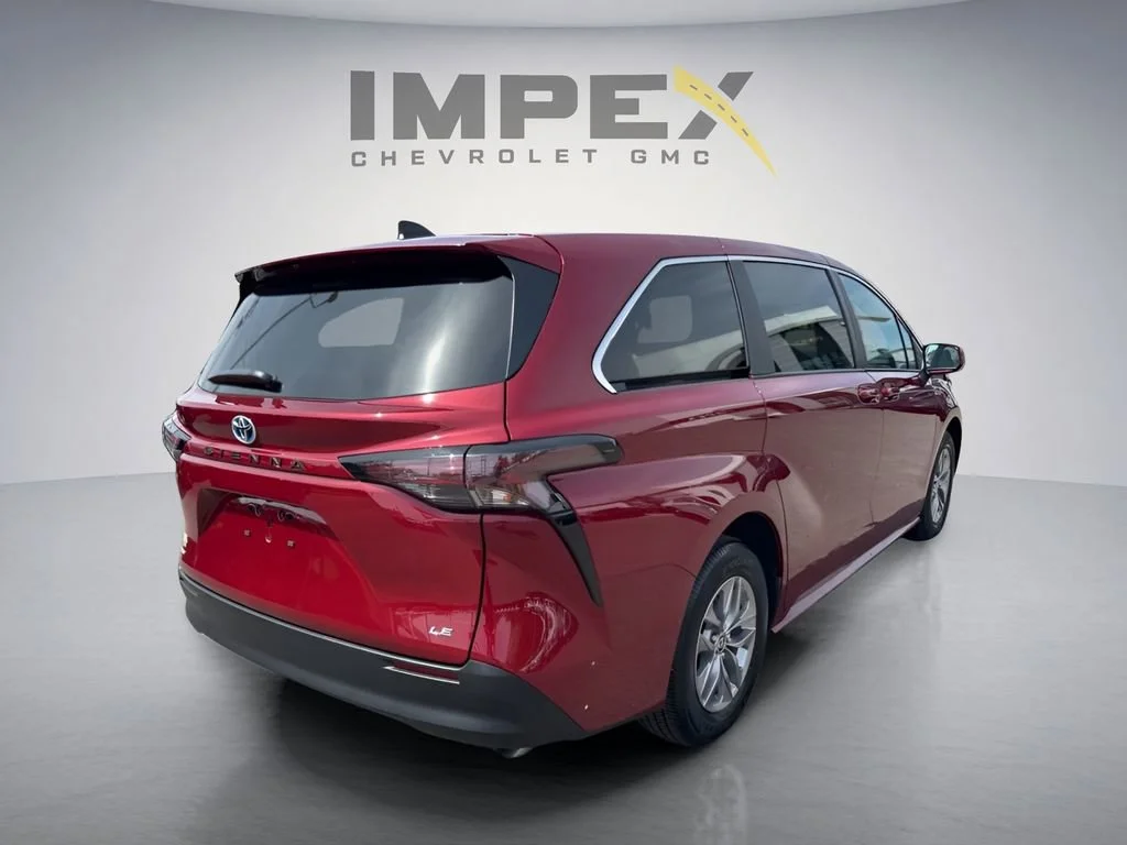 Used 2025 Ruby Flare Pearl Toyota LE image 5