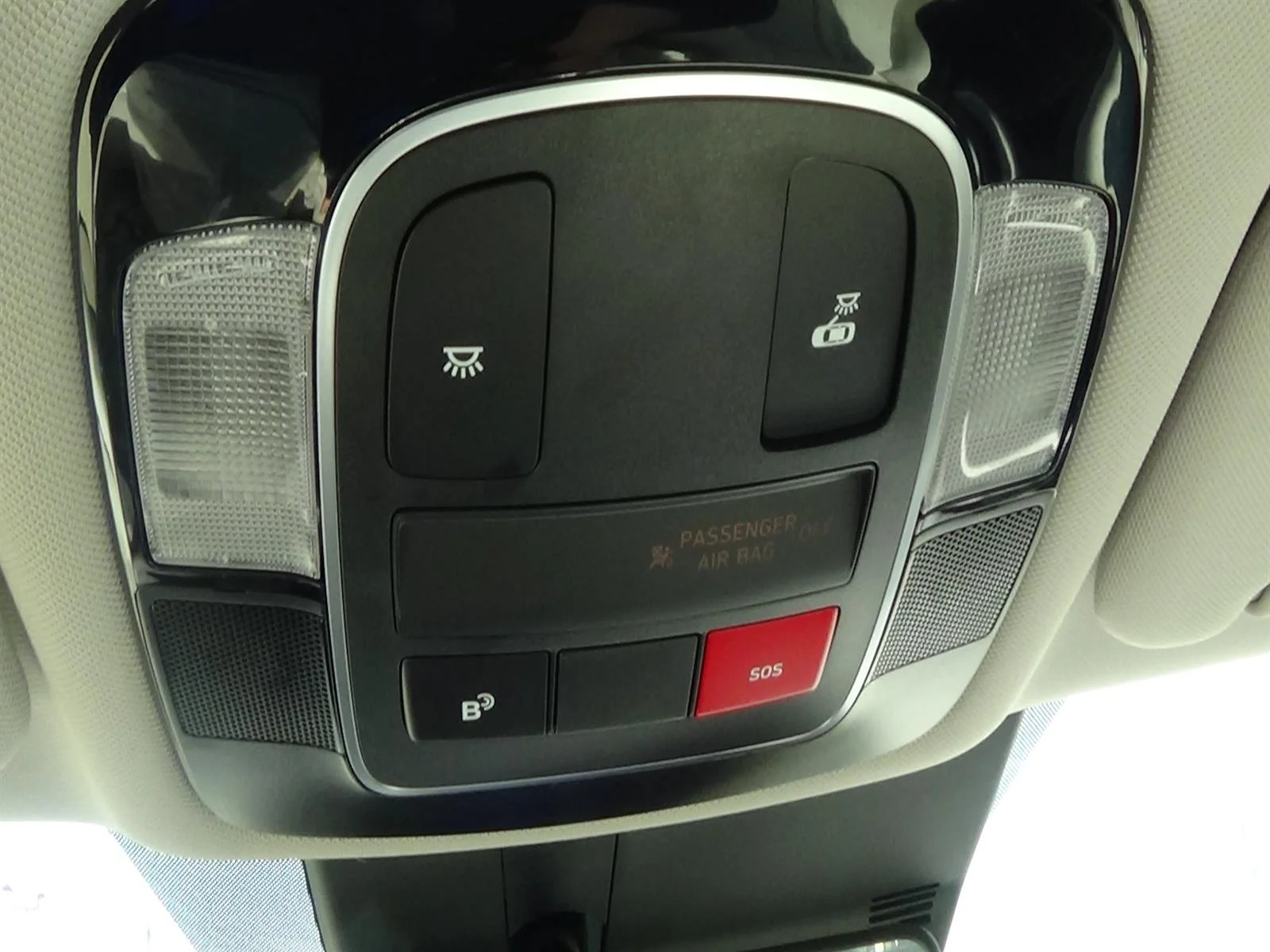 Used 2025 Portofino Gray Metallic (t2g) Hyundai SEL image 28