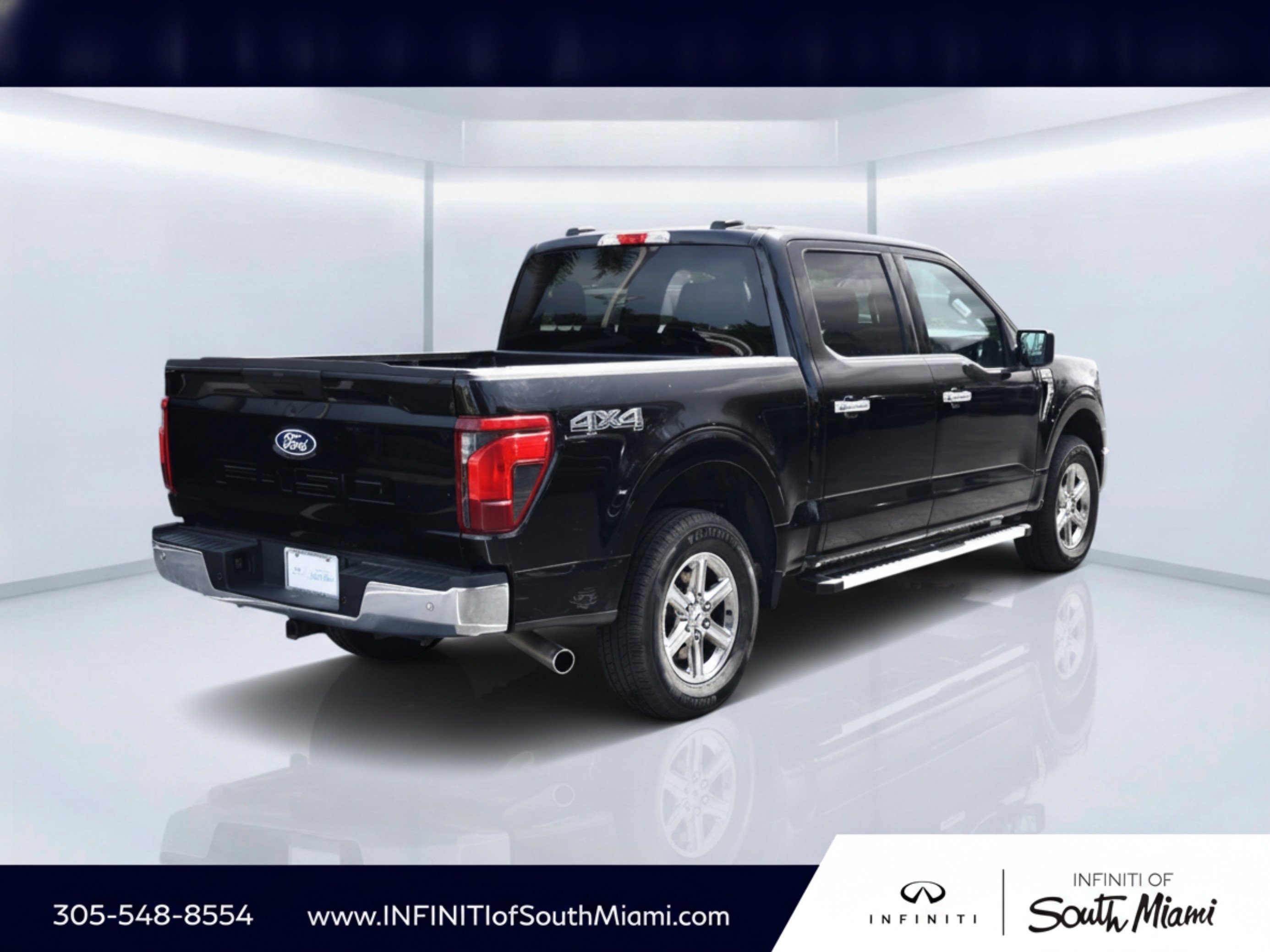 Used 2025 Black Metallic Ford XLT image 4