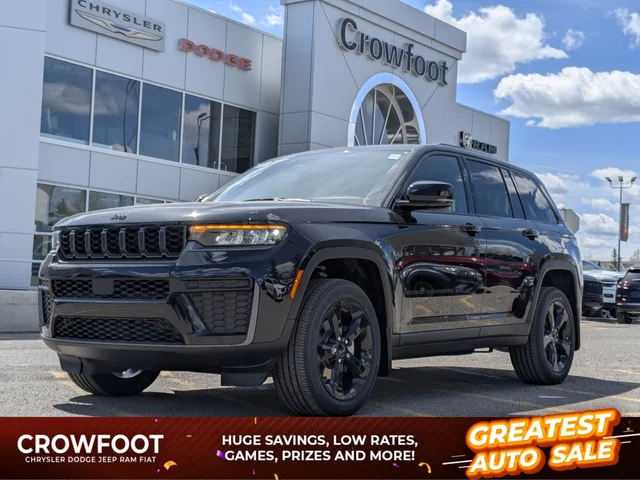2026 Jeep Grand Cherokee Altitude - - 20 Gloss Black Wheels - Capri Leatherette/Suede - Remote Start - Altitude Pkg & More!