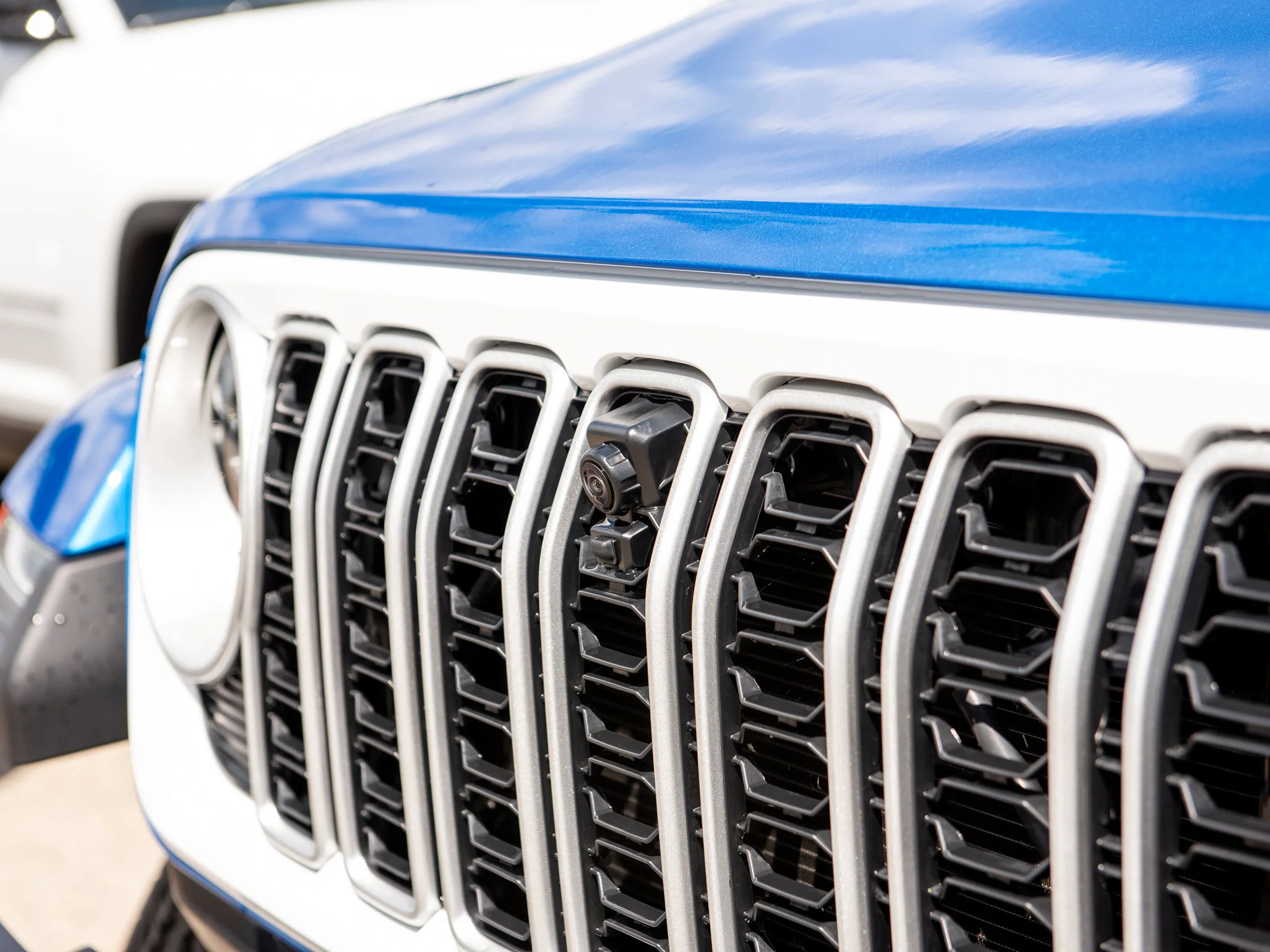 New 2026 Blue Jeep Sahara WhiteCap* 4 Door 4x4, McKinley Leather, Blind-Spot image 2
