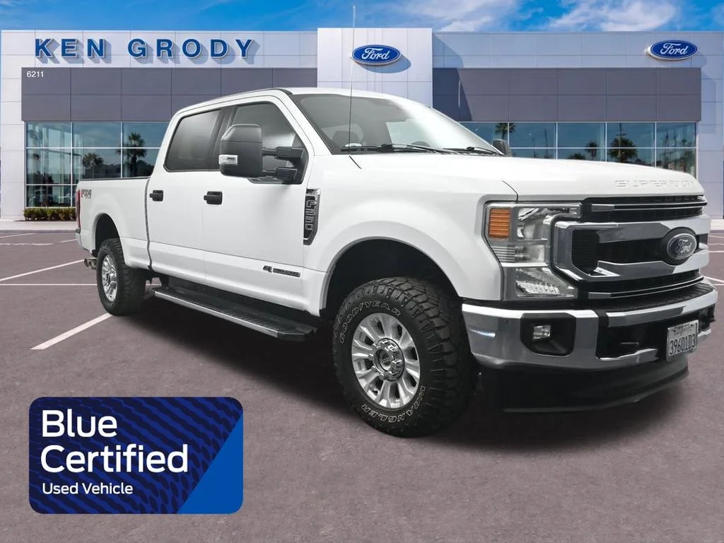 Certified Used 2021 White Ford XLT image 1