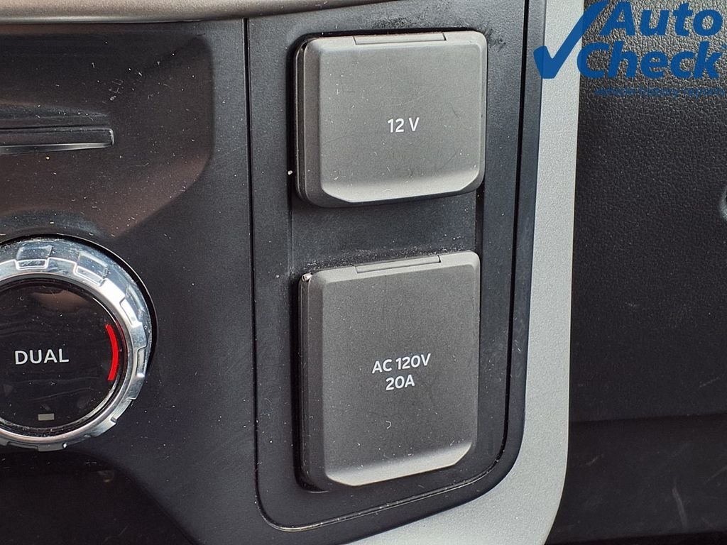 Used 2024 White Ford XLT image 17